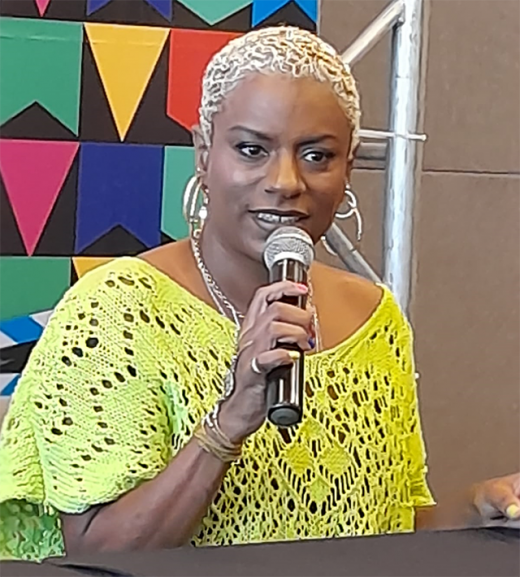 Atriz Shirley Cruz, na coletiva de hoje do filme 
